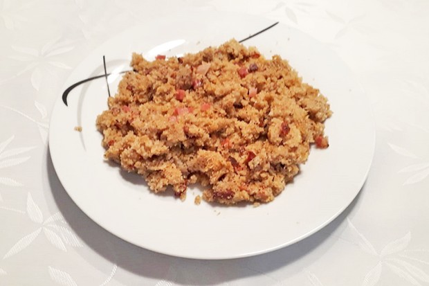 Grießbrei mit Speck