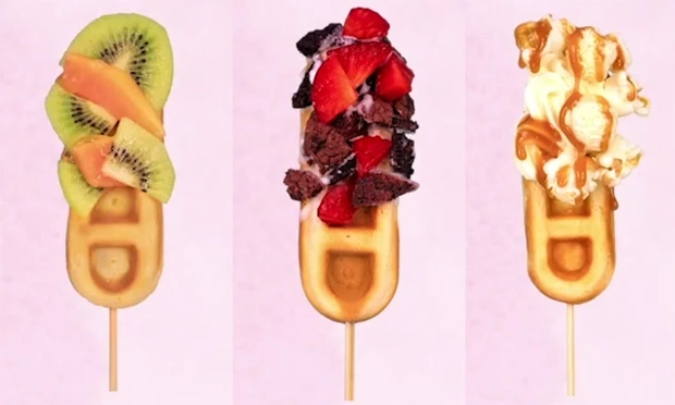 Schoko-Erdbeer-Waffel-Sticks mit Brunch Buttrig-Frisch