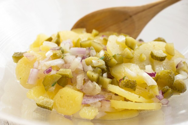 Kartoffelsalat mit Gewürzgurke