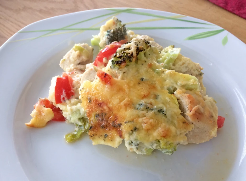 &Uuml;berbackene Huhn-Brokkoli-Pfanne