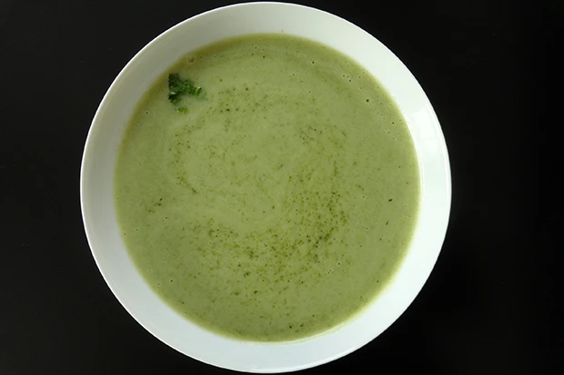 Drei-Kräutersuppe