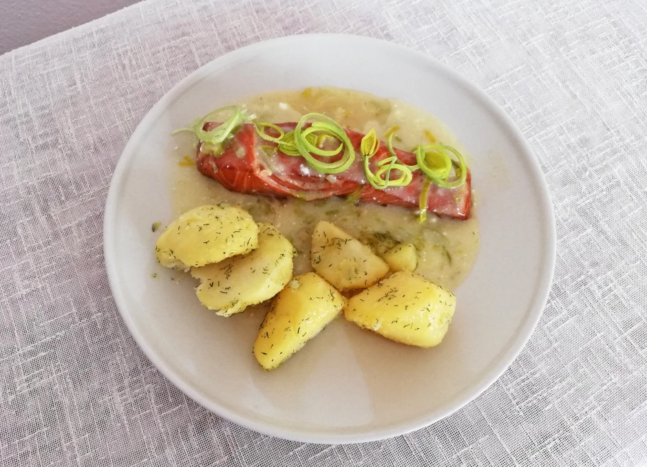 Lachsfilet mit Lauchsauce