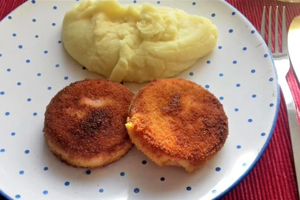 Panierte Wurstradl