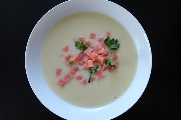 Kartoffelsuppe mit R&auml;ucherlachs
