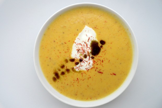 Kürbiscremesuppe mit Safran