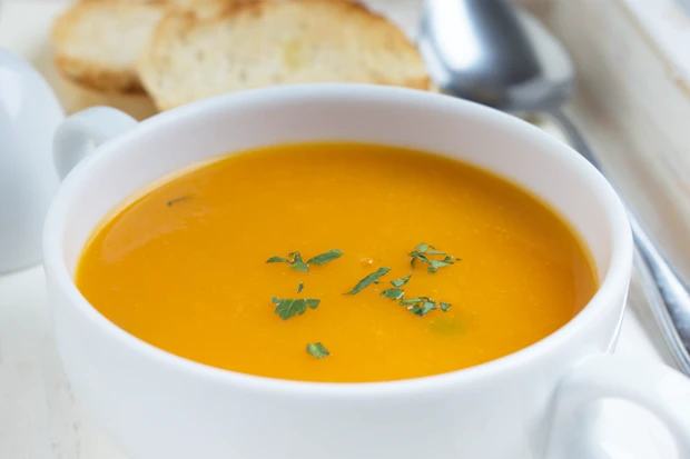 Indische Karotten-Orangen-Suppe