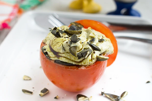 Gef&uuml;llte Tomaten mit Schafk&auml;se