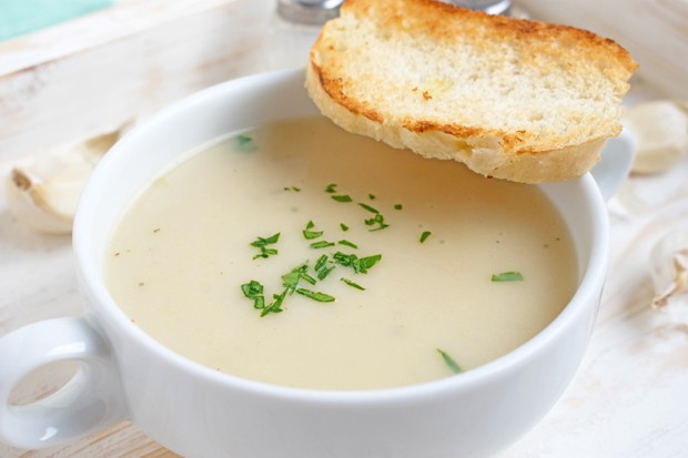 Knoblauchrahmsuppe