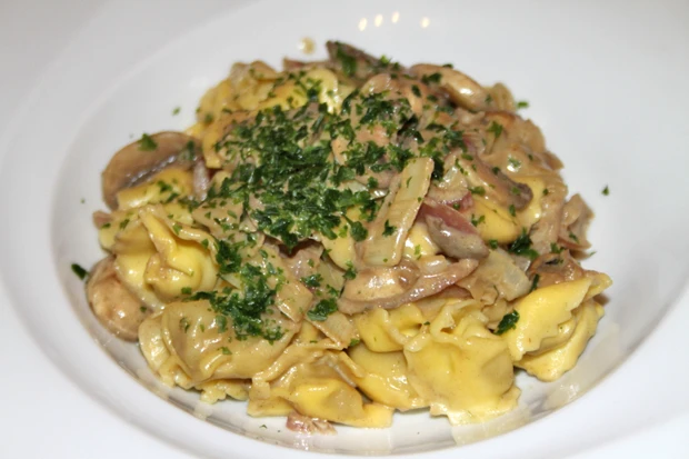 Tortellini in Champignon - Lauch - Sauce