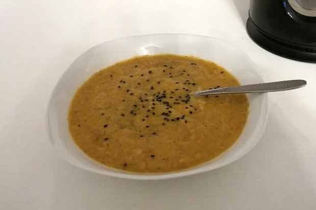 Schnelle Pastinaken-Süßkartoffelsuppe