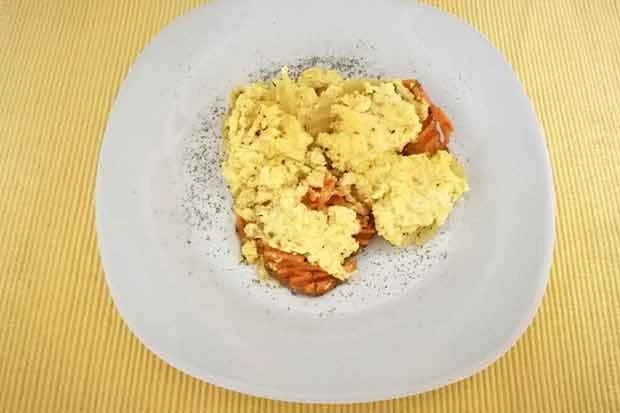 &Uuml;berbackene Bratkartoffel