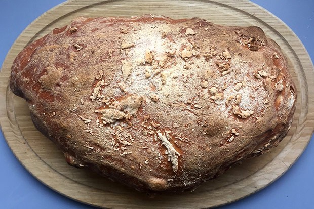 Walnuss-Weizenbrot