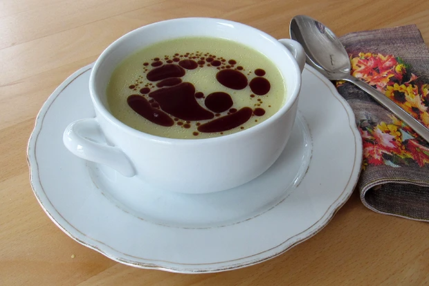 Kürbiscremesuppe mit Ingwer und Curry