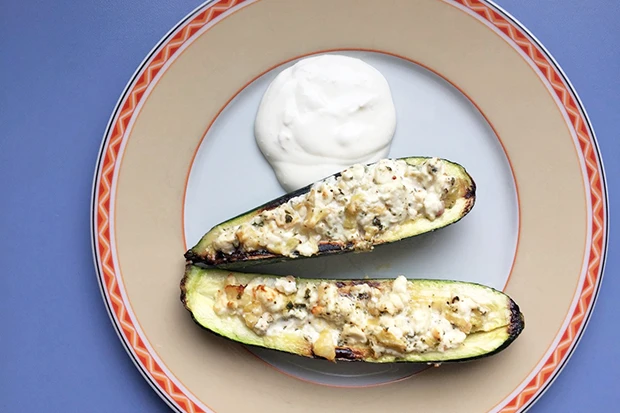 Gefüllte Zucchini mit Feta