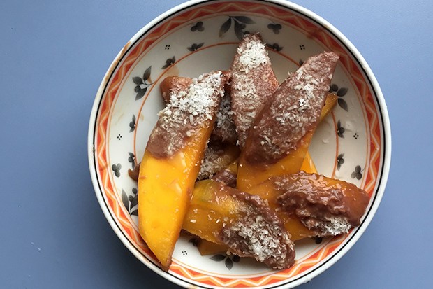 Mangostifte in Schoko-Kokos-Hülle