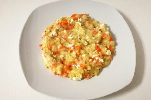 Kartoffelp&uuml;ree mit Feta &uuml;berbacken