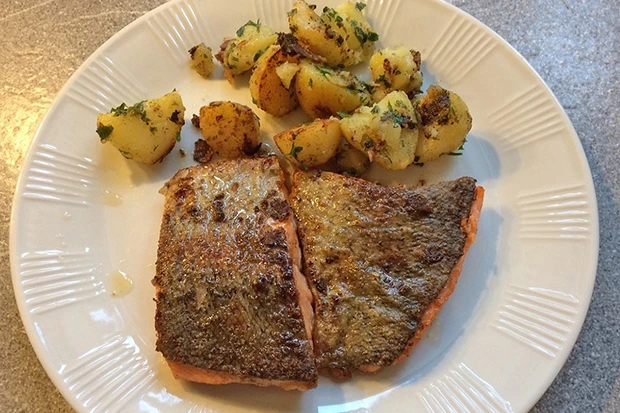 Lachs in Butter gebraten