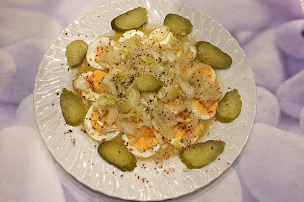 Eisalat mit Gurkerl