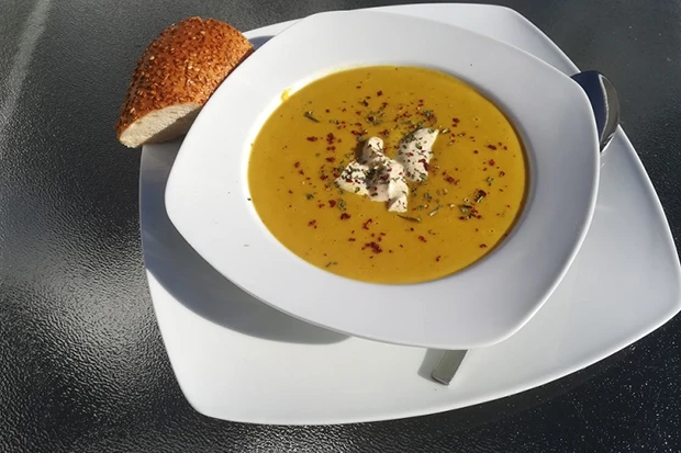 Rote Linsensuppe