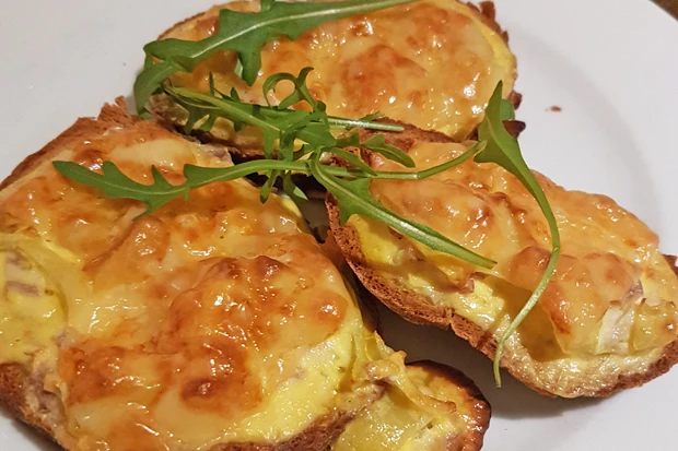 &Uuml;berbackene Br&ouml;tchen