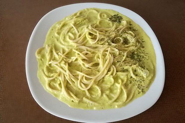 Spaghetti mit Zucchini-Kürbis-Sauce