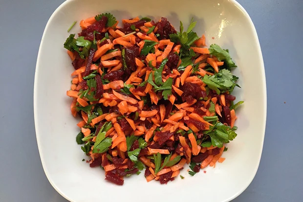 Rote R&uuml;ben-Karotten-Salat