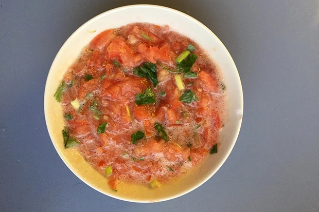 Frische Tomatensalsa