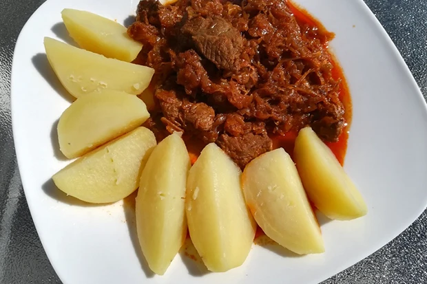 Szekler Gulasch