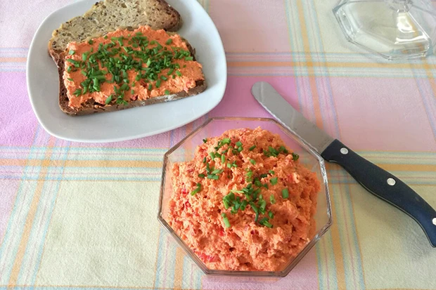 Paprika-Frischk&auml;se-Aufstrich