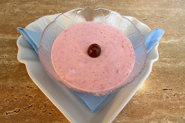 Leichte Himbeercreme