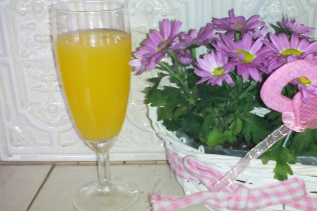 Sekt mit Schuss