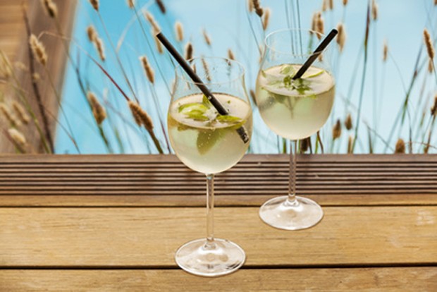 Wein-Sekt-Mixgetränk