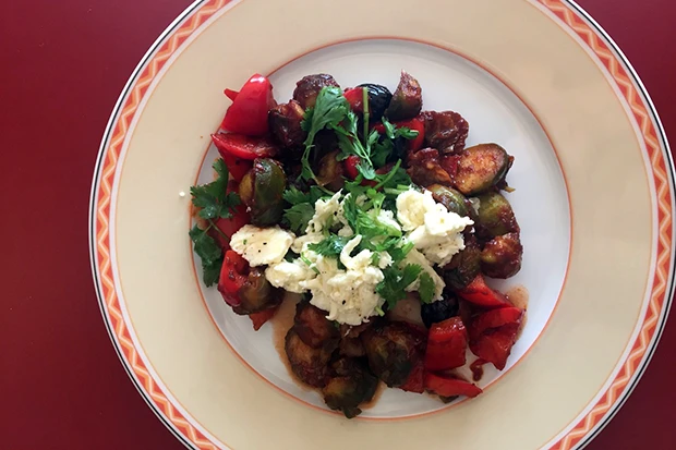 Ratatouille mit Kohlsprossen und Mozzarella