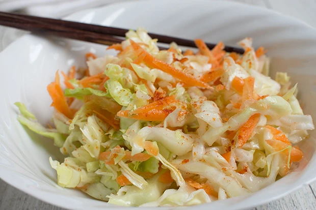 Koreanischer Kraut-Karotten-Salat