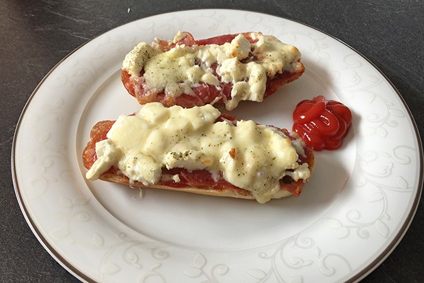 Schafskäse-Baguette