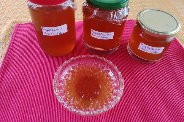 Ringelblumen-Bl&uuml;tengelee