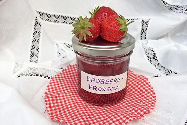 Erdbeer-Marmelade mit Prosecco