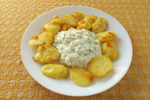 Braterd&auml;pfel mit Erd&auml;pfel-Dip