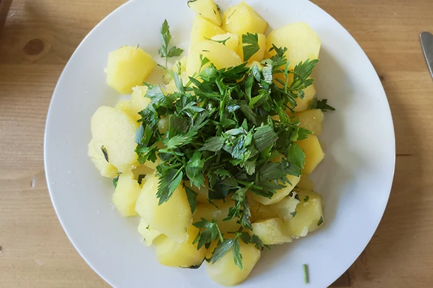 Petersilie-Liebstöckel-Kartoffeln