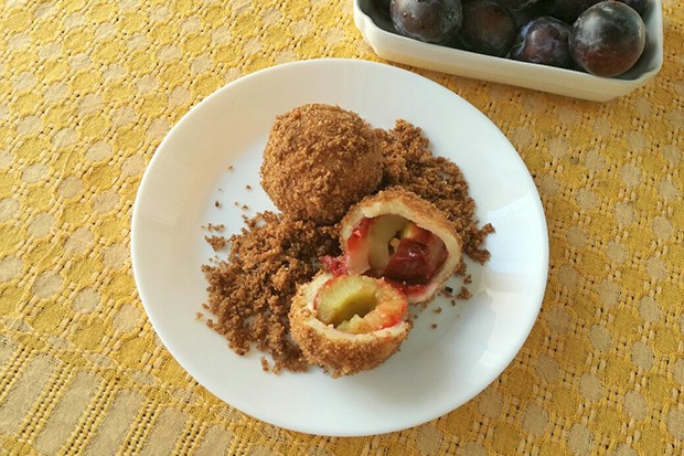 Zwetschkenknödel mit Dinkel-Topfenteig ohne Ei