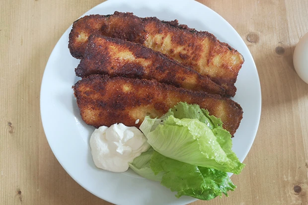 Panierte Zucchinistreifen