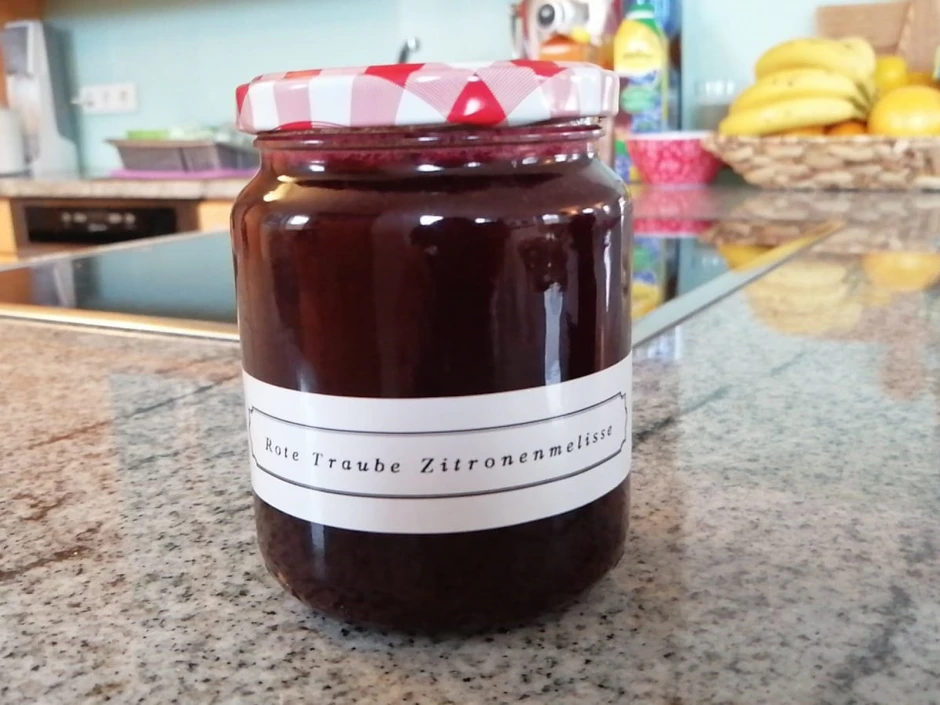 Rote Trauben Zitronenmelisse Marmelade