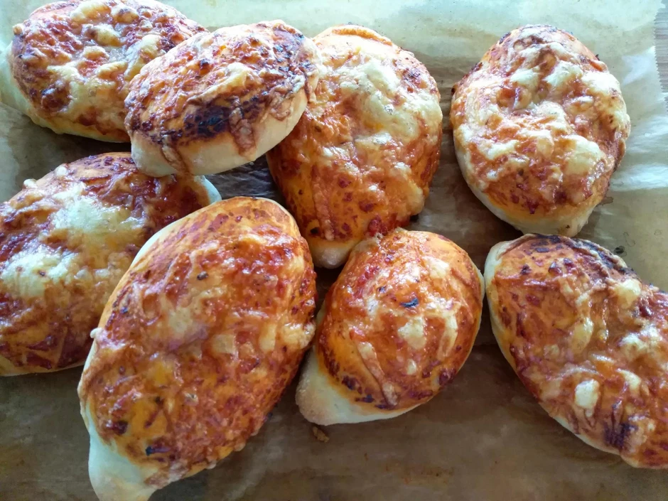 Pizzaweckerl