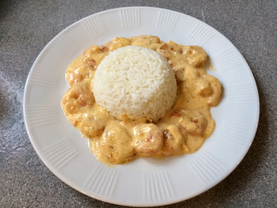 Scharfe Garnelen in Brunch-Paprikasauce