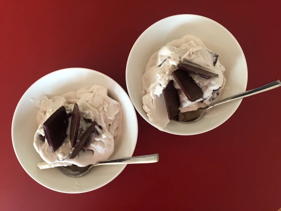 After Eight Eis