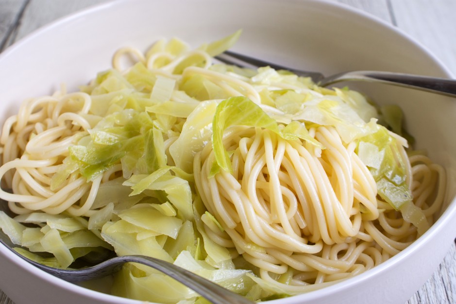 Einfache Krautspaghetti