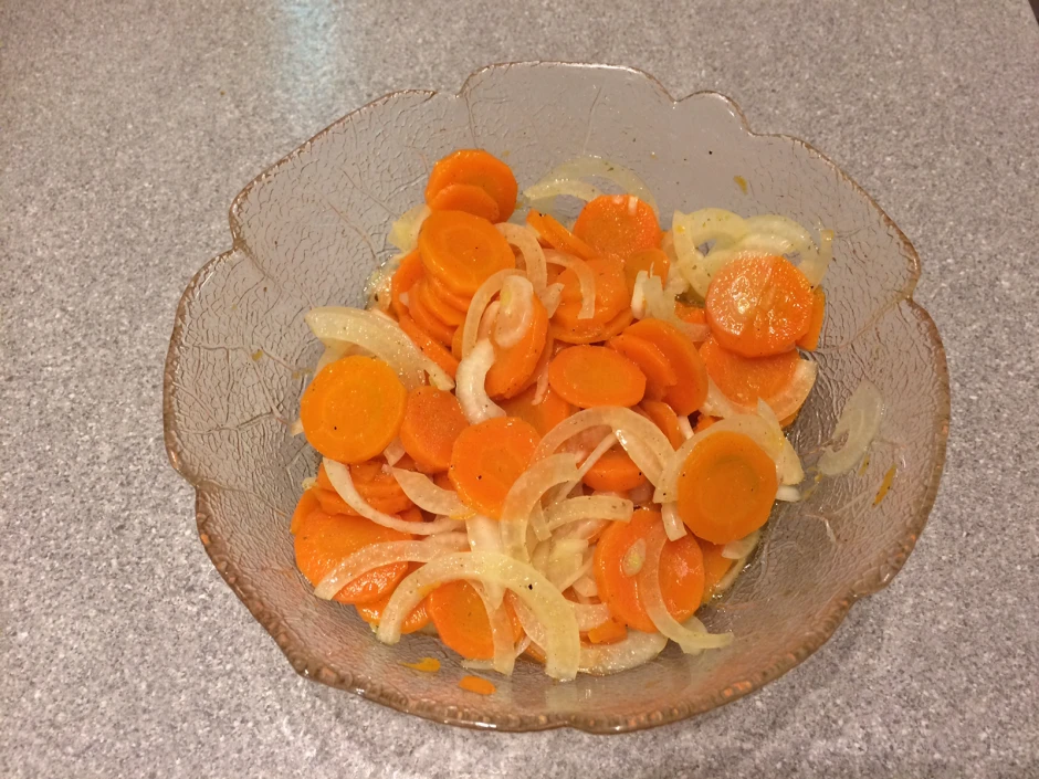 Karottensalat gekocht