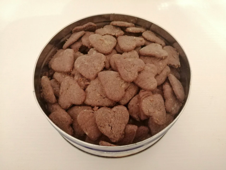 Schokolade-Herzen mit Stevia