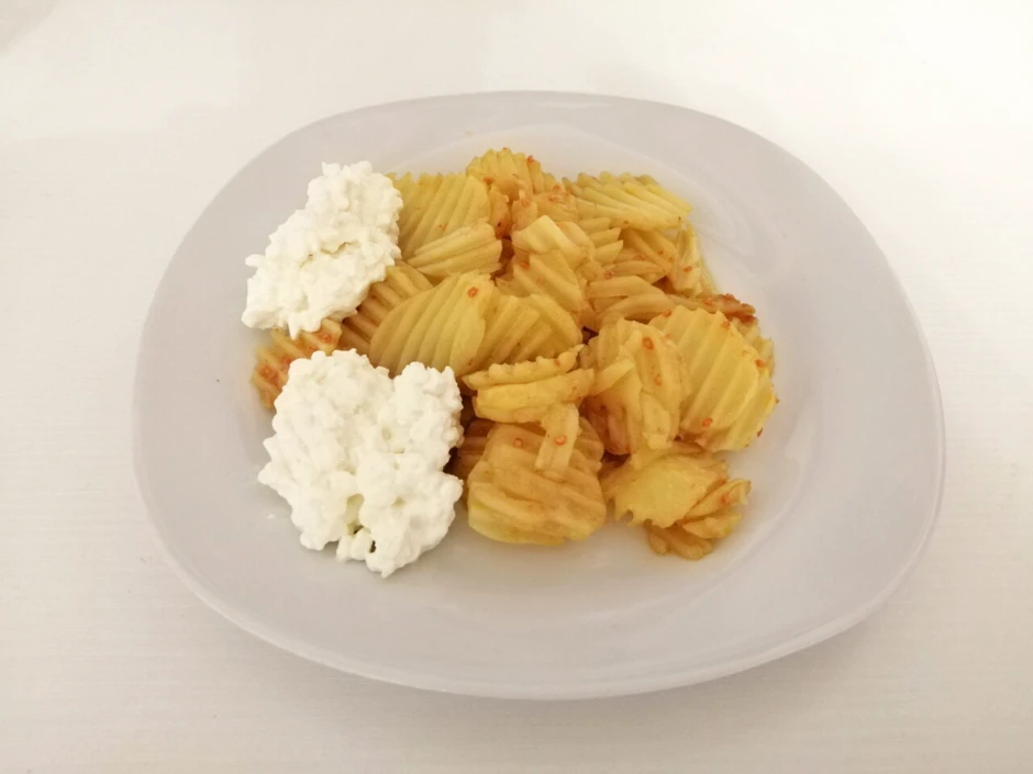 Backrohrkartoffel mit H&uuml;ttenk&auml;se