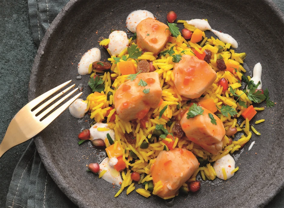 Juwelenreis mit H&auml;hnchen und Knoblauch-Vanille-Joghurt